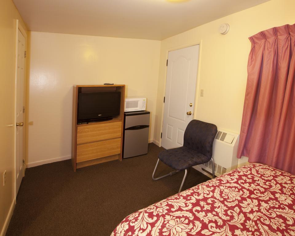 Charlie'S Motel Frostburg Zewnętrze zdjęcie