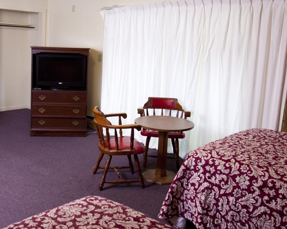 Charlie'S Motel Frostburg Zewnętrze zdjęcie